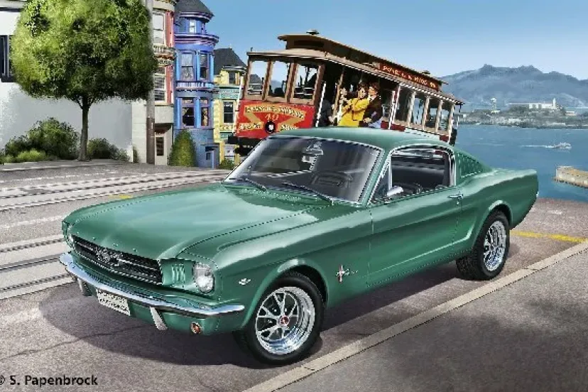 1965 Ford Mustang 2+2 Fastback>REVELL Clearance