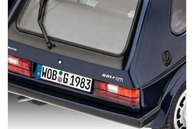 35 Years VW Golf GTI Pirelli>REVELL Sale