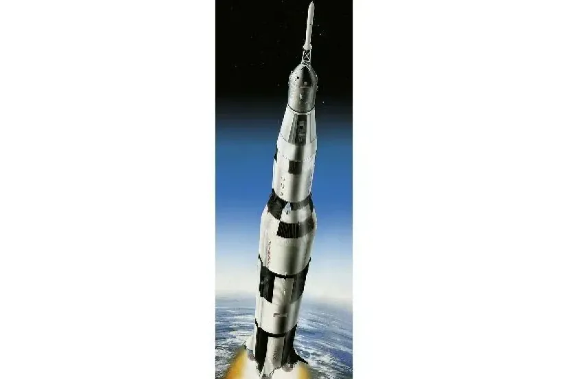 Apollo 11 Saturn V Rocket>REVELL Best