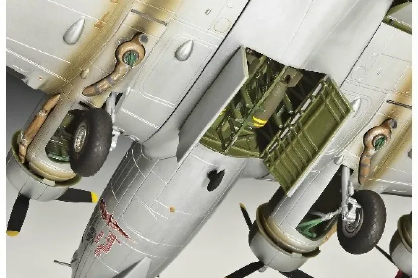 B-17G Flying Fortress>REVELL Best