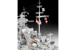 Bismarck><noscript><img width=