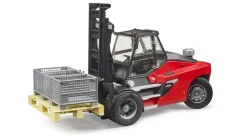Linde HT160 gaffeltruck med palle og pallebure>Bruder