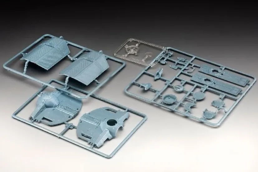 Darth Vader's TIE Fighter>Revell Outlet
