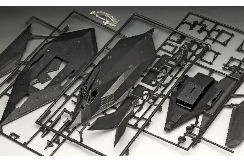 F-117A Nighthawk Stealth Fighter>REVELL Online