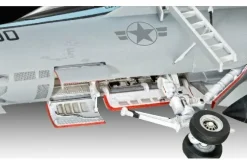 F/A-18E Super Hornet><noscript><img width=