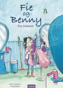 Fie og Benny hos frisøren> New