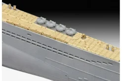 German Submarine Type VII C/41><noscript><img width=