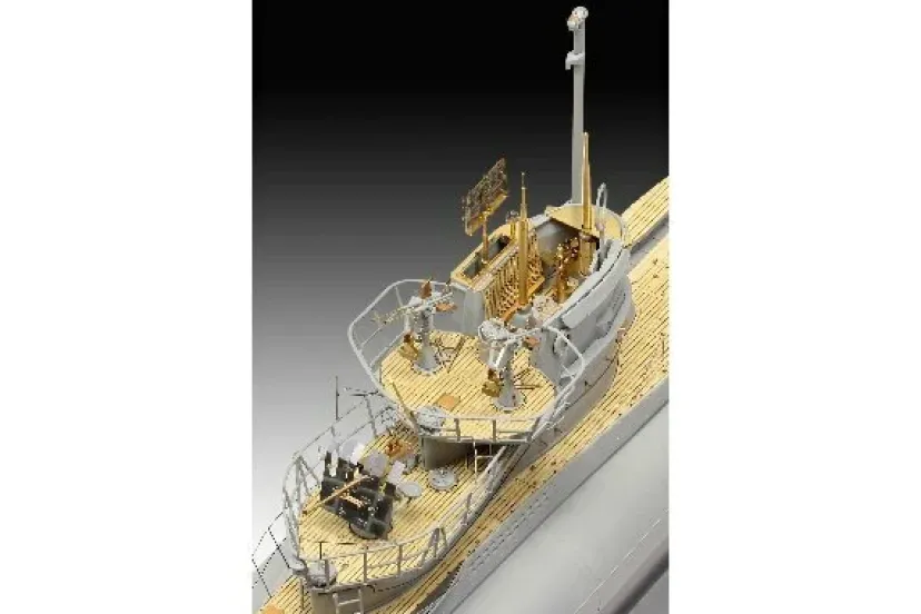 German Submarine Type VII C/41>REVELL Outlet