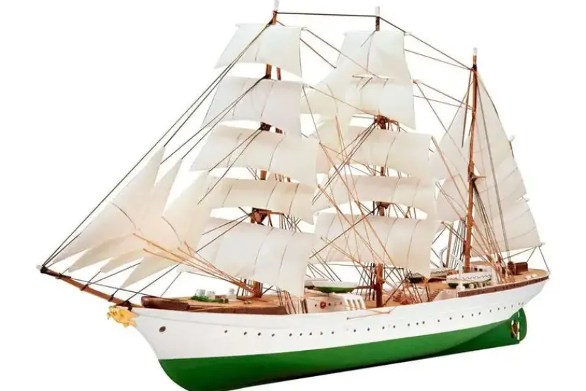Gorch Fock>Revell Discount