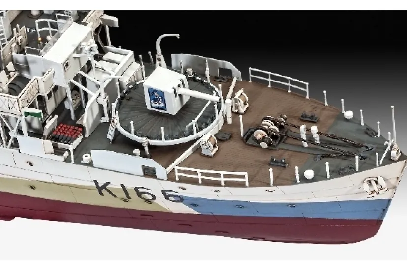 HMCS Snowberry>REVELL Sale