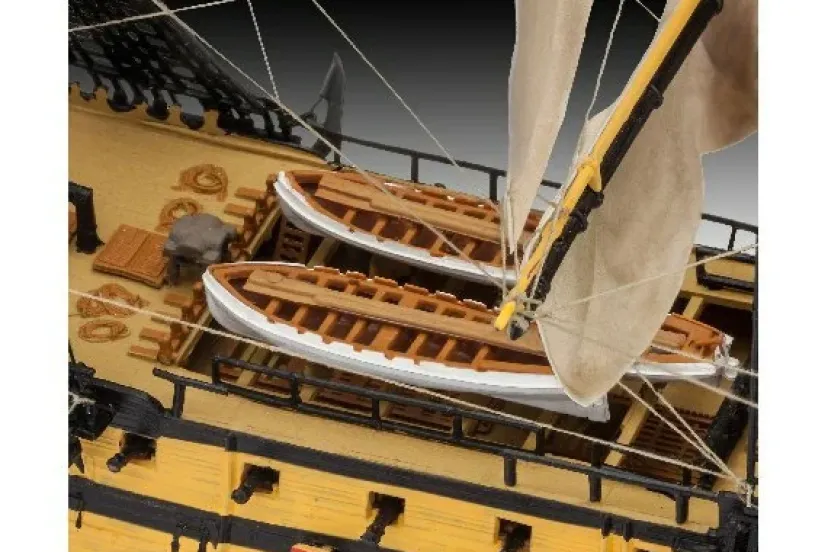 H,M,S, Victory>REVELL New