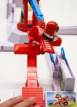 Loopin' Louie><noscript><img width=