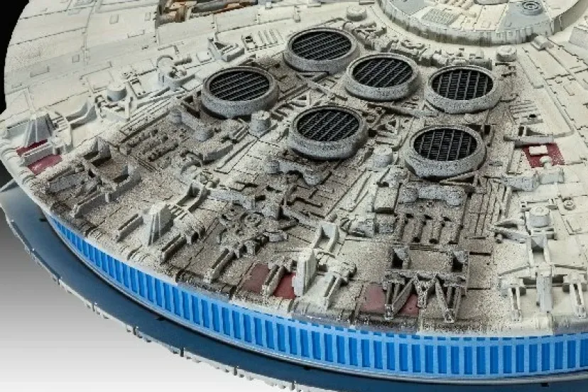 Millennium Falcon>REVELL Clearance