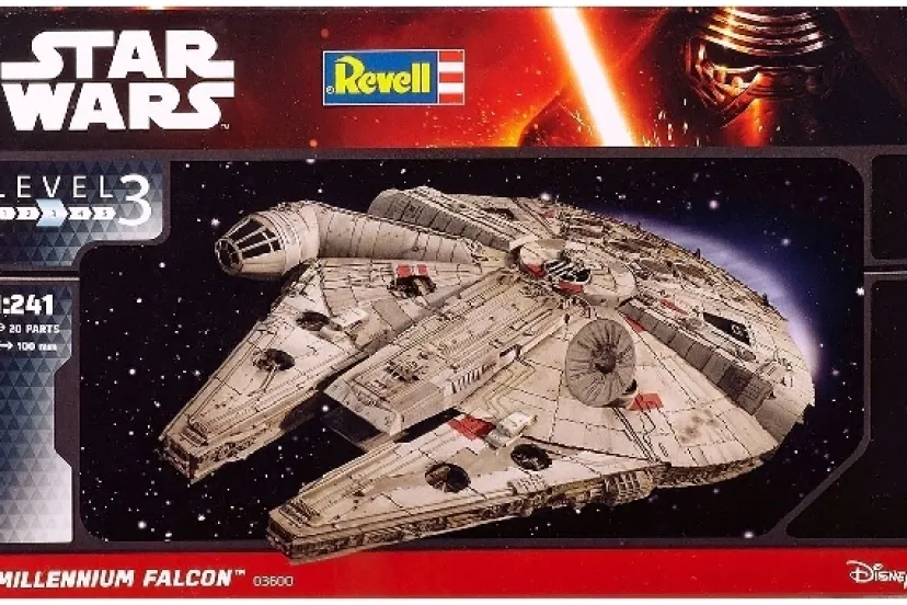 Model Set Millennium Falcon>REVELL Online