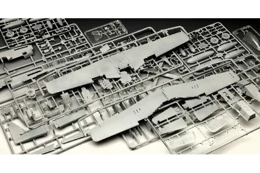 P-51D-5NA Mustang (early version>REVELL Clearance