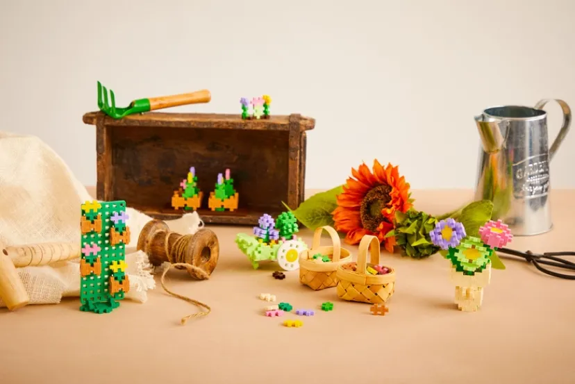 Plus-Plus Learn to Build Flower Shop>Plus Plus Outlet