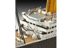 R,M,S, Titanic><noscript><img width=