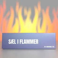 Sæl i Flammer><noscript><img width=