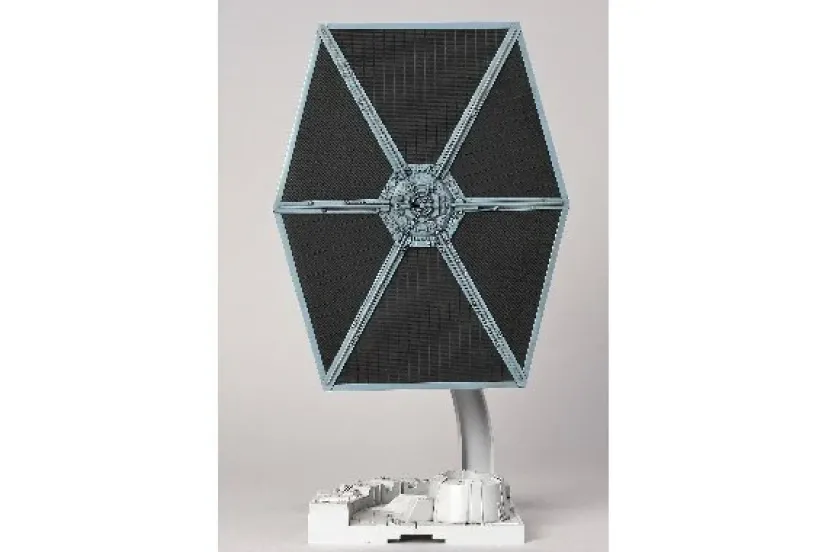 Star Wars TIE Fighter>REVELL Clearance
